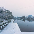 雪の佐賀城堀端-2