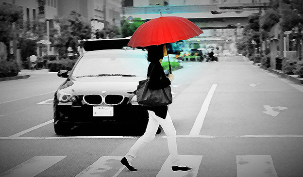 写真: 赤い傘