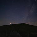 写真: ひとり、夜の至仏山へ