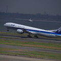 写真: ANA Boeing 777-381/ER(JA784A)
