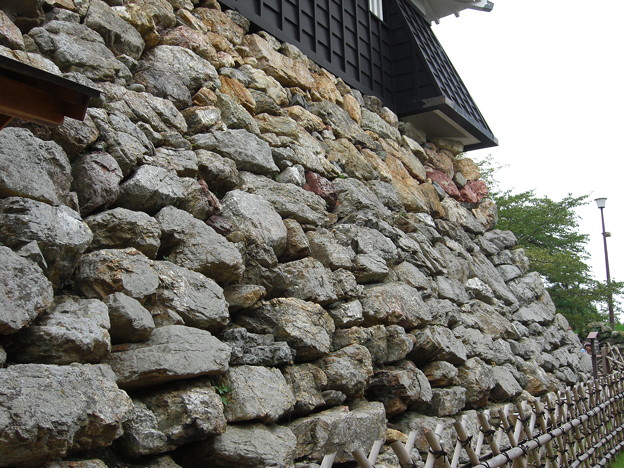写真: 浜松城石垣