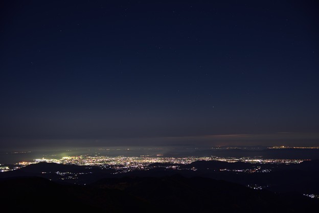 写真: 高原からの夜景