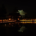 写真: 東大寺大仏殿の夜景