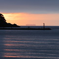写真: 海岸の夕陽