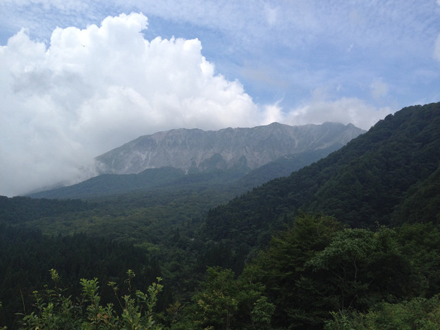 写真: 2015年8月7日の大山