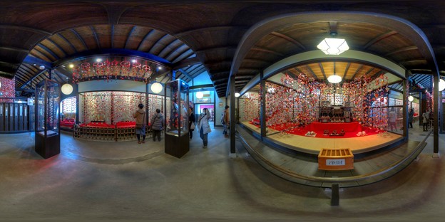 写真: 稲取・文化公園雛の館 吊るし雛  360度パノラマ写真 HDR