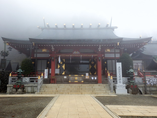 霧の大山阿夫利神社