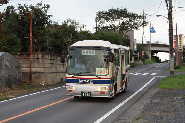 写真: 茨城交通　水戸200か1180　かさま観光周遊バス