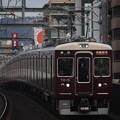 写真: 阪急宝塚線　7000系7015F　通勤特急 阪急梅田 行
