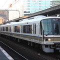写真: JR神戸線　221系A16編成