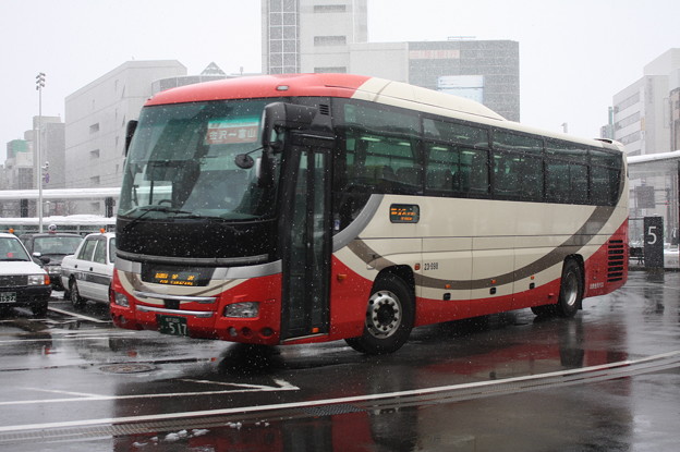 写真: 北鉄金沢バス　23-998号車