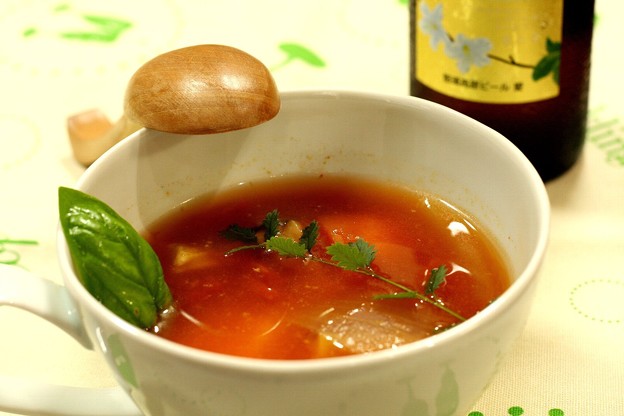 写真: 冷製トマト野菜スープ