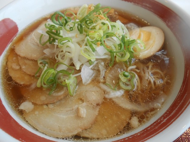 写真: 淡路玉葱チャーシュー麺