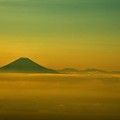写真00813　見えるのはシルエットの富士山だけ