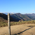 写真: 金時山と丸岳