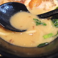写真: 鶏がら屋 コク玉鶏らー麺 スープアップ