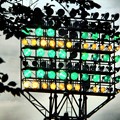 写真: 野球場の照明