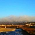 写真: おはようございます。今朝の桐生市内から見た赤城山。雪が増えてきました