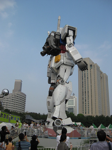 Gundam stands in Odaiba