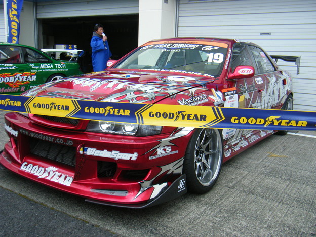 GOODYEAR Racing with Do-Luck CHASER