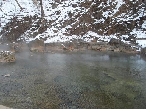 写真: 尻焼温泉　露天　川の湯