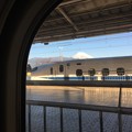 写真: 富士山側の席をキープ！