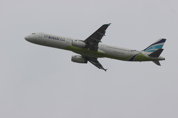 写真: エアプサン Airbus A321-231