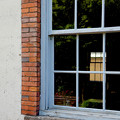 写真: 駅舎の窓