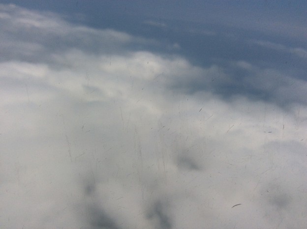 写真: 北海道行きの飛行機から見えた雲１