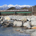 与田切川を渡る飯田線