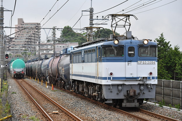 写真: 貨物列車 (EF652094)