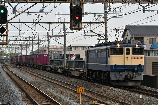 写真: 貨物列車 (EF652074)