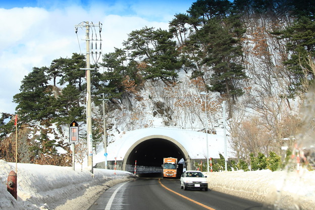 写真: うとう崎トンネル