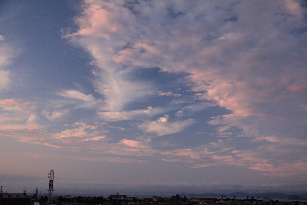 写真: 夕焼け雲01-11.08.21
