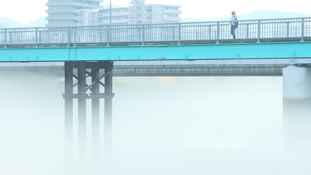 写真: 空色橋
