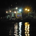 写真: 夜の博多港