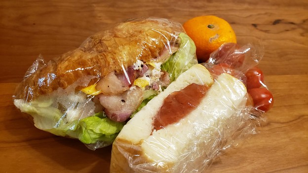 写真: サンドイッチお弁当