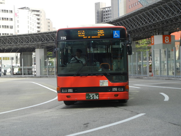 加賀白山バス 37-725