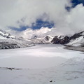 写真: Frozen Tilicho Lake