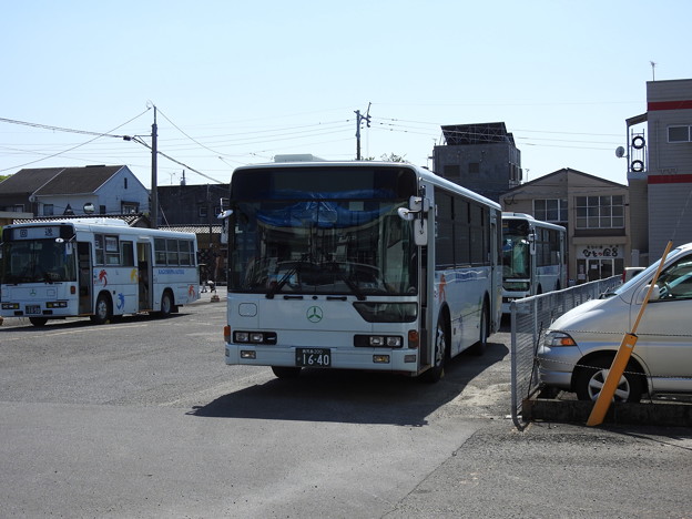 写真: 1640号車(元神戸市バス)