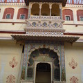 写真: 月の宮殿孔雀門  Famous Peacock Gate, Inner courtyard  of Chandra Mahal