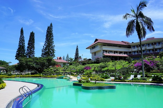 写真: 高原リゾート〜インドネシア Lovely pool