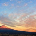 写真: 1月27日富士宮からの夕方富士山           少し焼けたのと雲がいい感じでしたね〜 今日もお疲れ様です(^ ^)