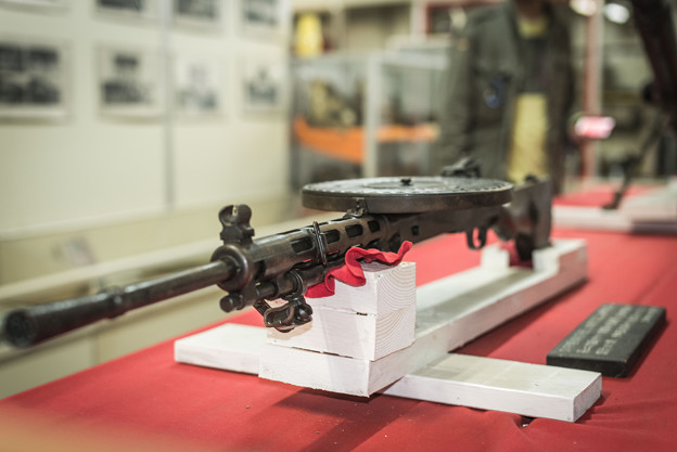 写真: ドラム式の機関銃＠那須戦争博物館
