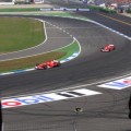 写真: フェラーリ2台
