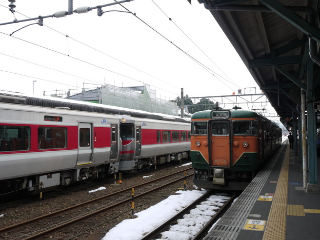 写真: 山陰本線普通電車、豊岡駅