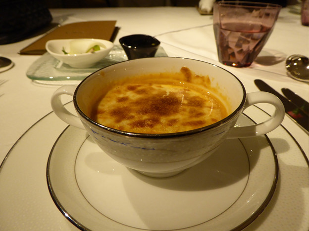 写真: 夕食４伊勢海老クリームスープ