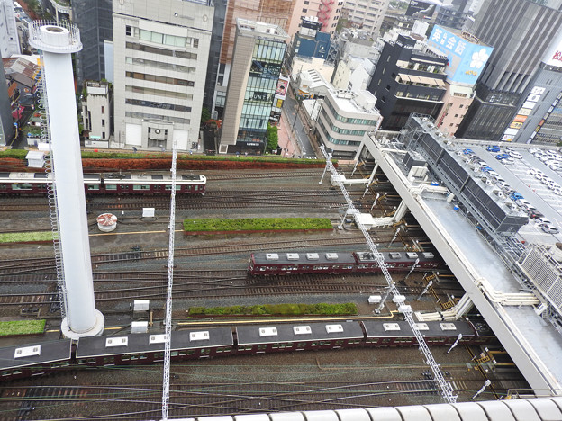 写真: 阪急梅田駅俯瞰