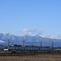 写真: 高原山とE531系東北線送込み回送