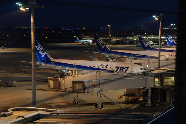 写真: Haneda Airport